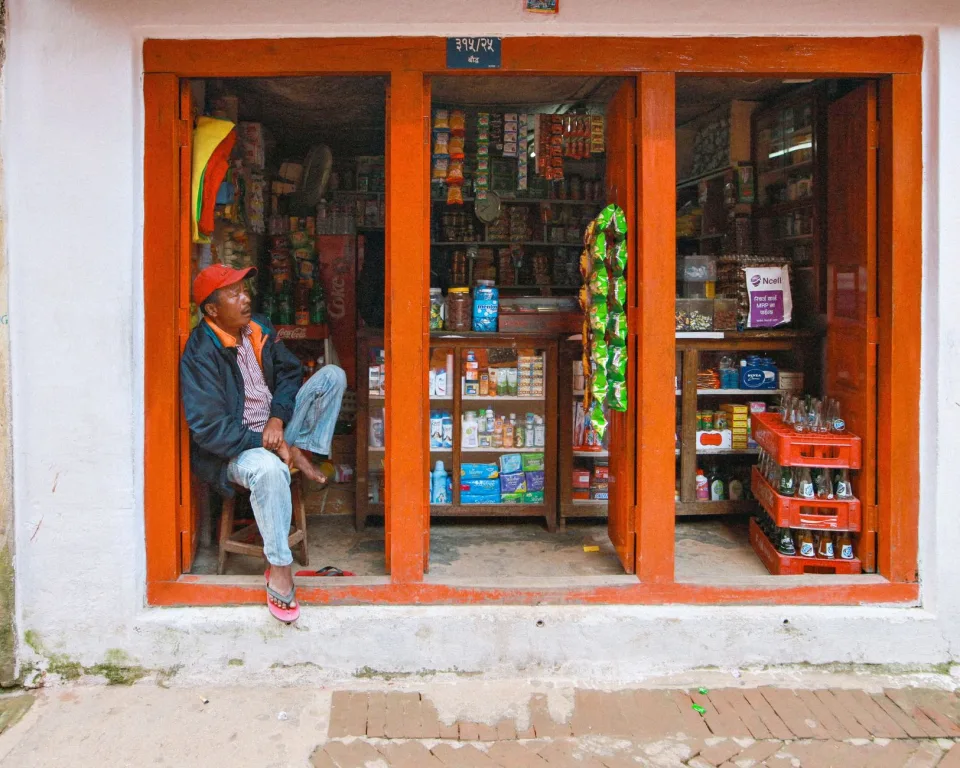 Hàng hoá thiết yếu có sẵn tại quầy